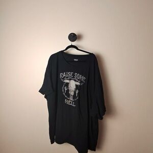 Torrid Black Graphic Tee with Western Design